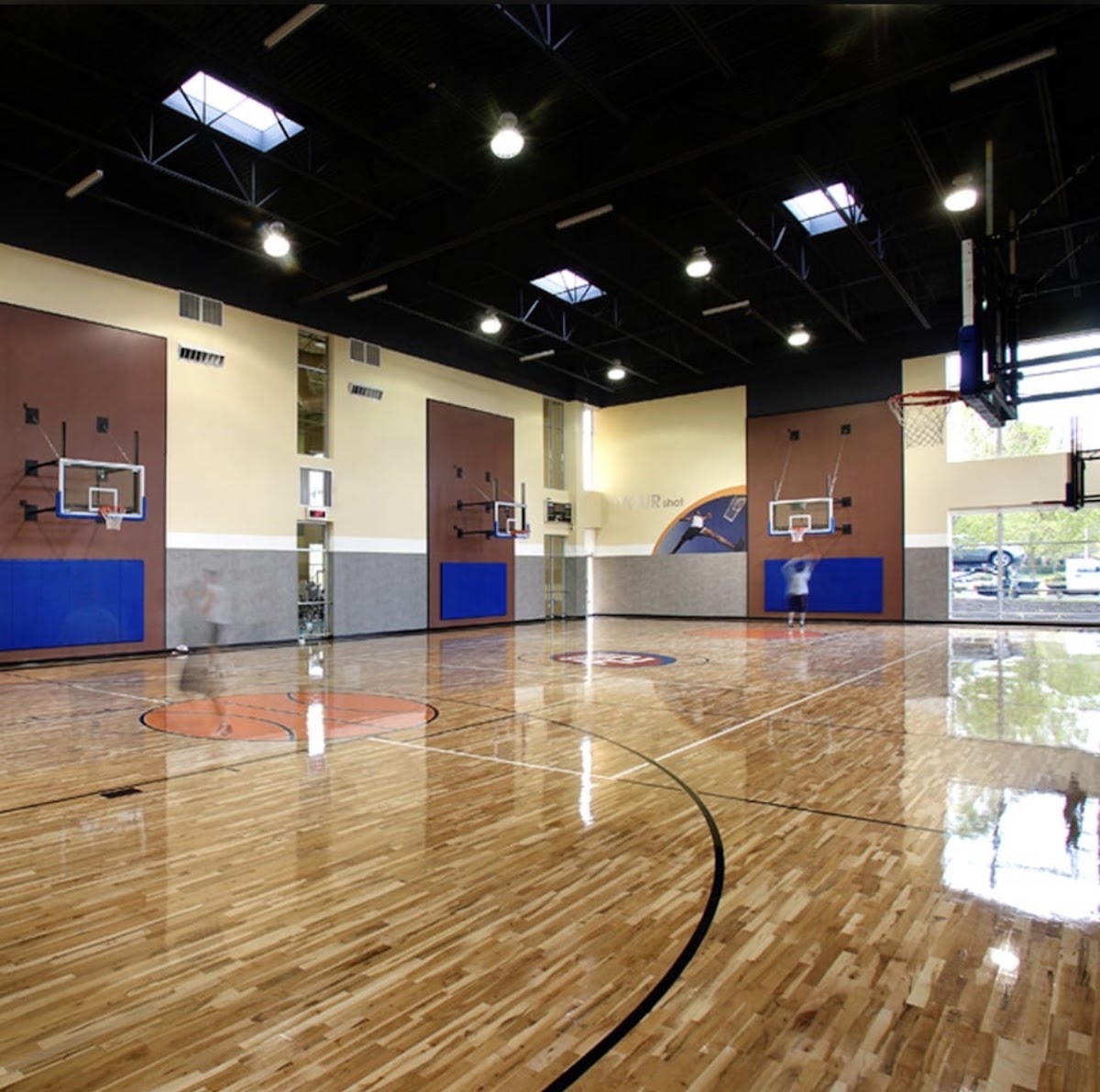 24 Hour Fitness - Photo 3