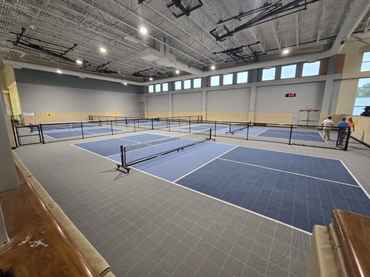 3510 N St Mary's St Squash Court - Photo 3