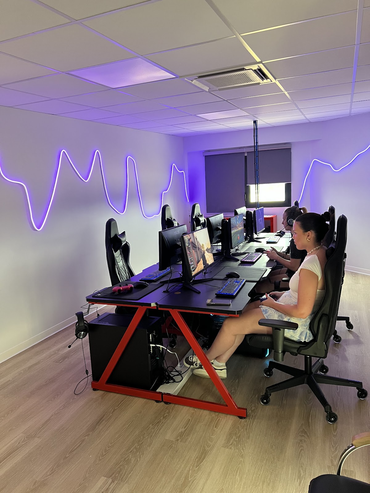 Académie e-sport Arles - Photo 1