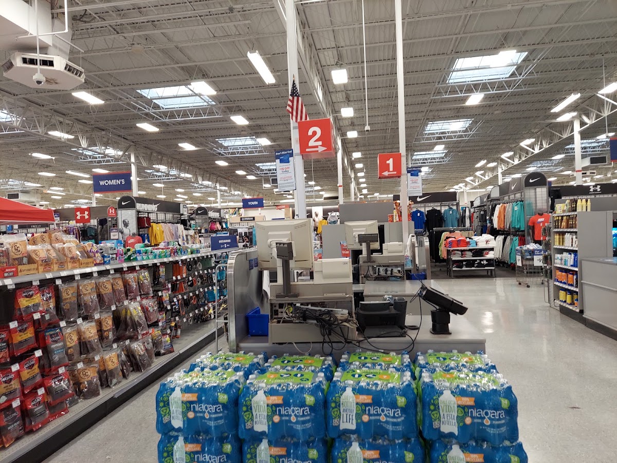 Academy Sports + Outdoors - Photo 2