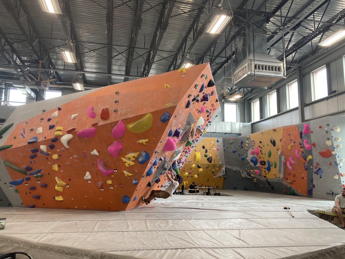 Alaska Rock Gym - Photo 3