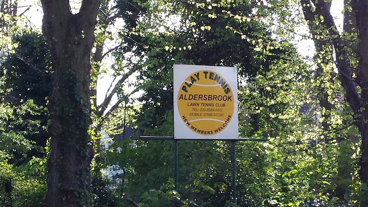 Aldersbrook Lawn Tennis Club - Photo 3