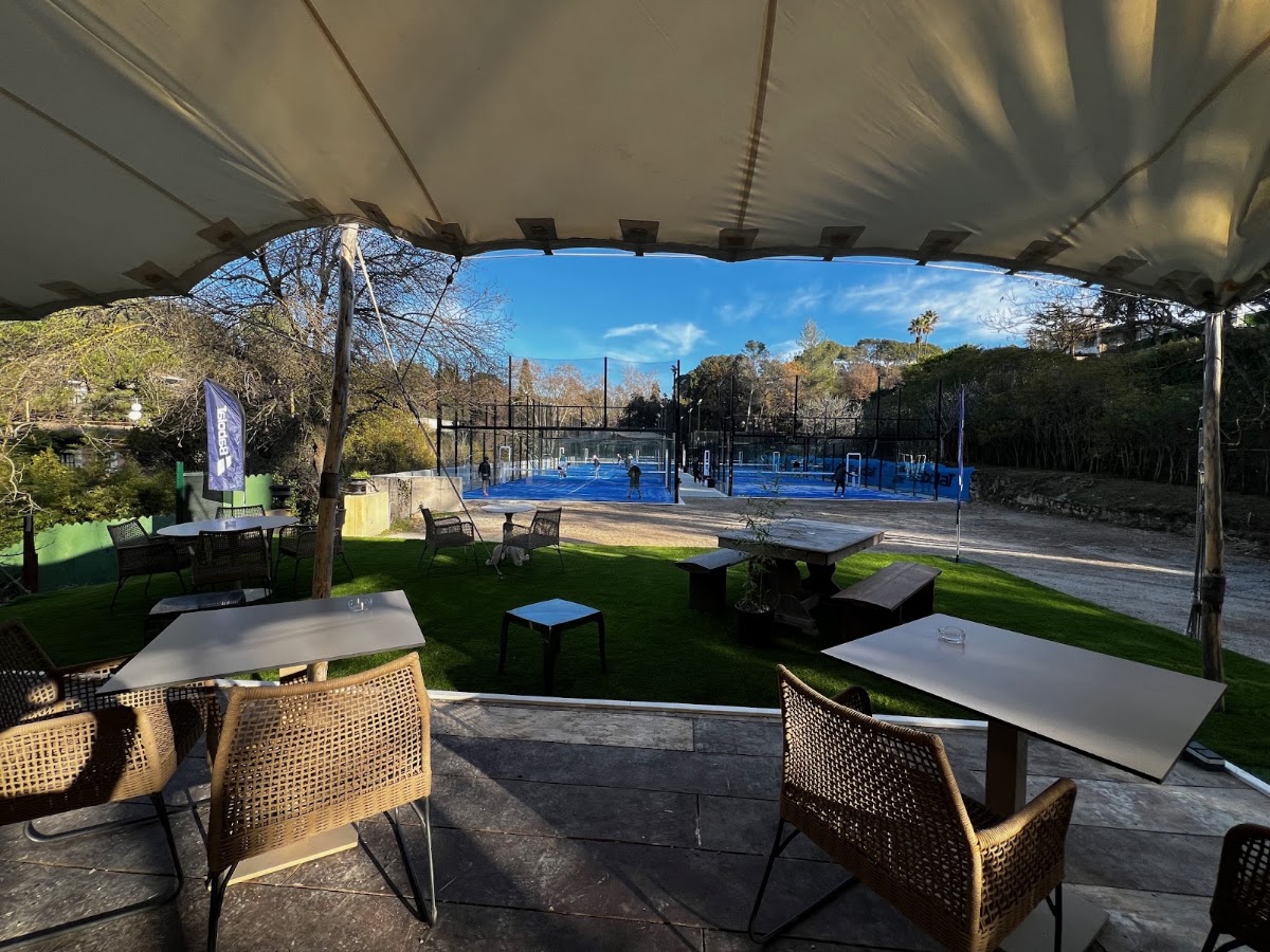 ALL IN PADEL Mougins - Photo 3