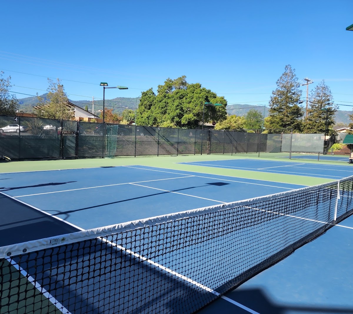 Almaden Swim & Racquet Club - Photo 2