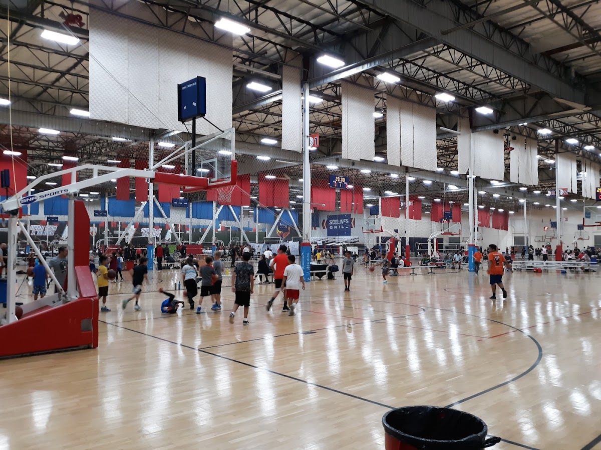 American Sports Centers - Photo 2