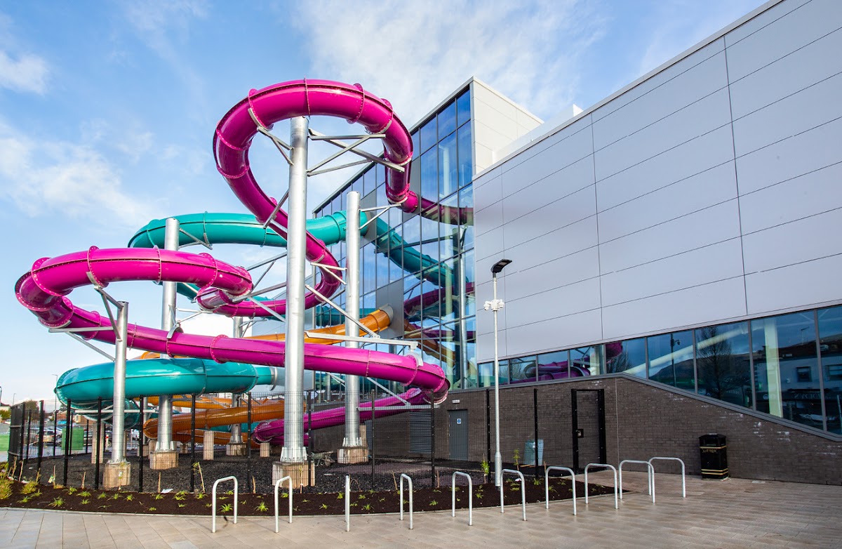 Andersonstown Leisure Centre - Photo 2