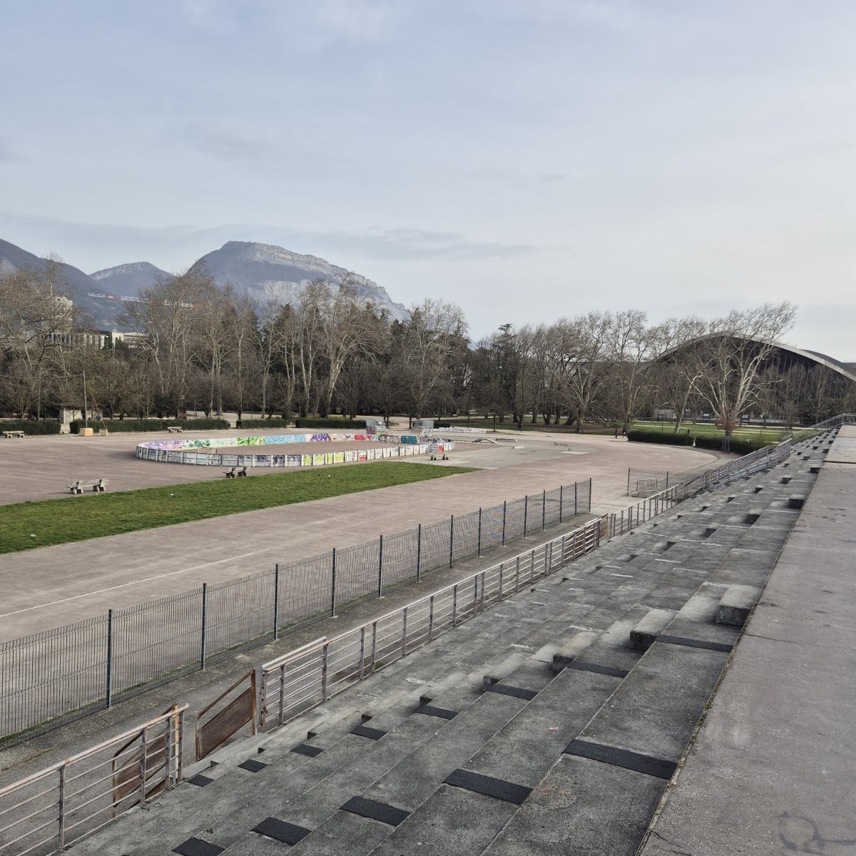 Anneau de vitesse de Grenoble - Photo 2