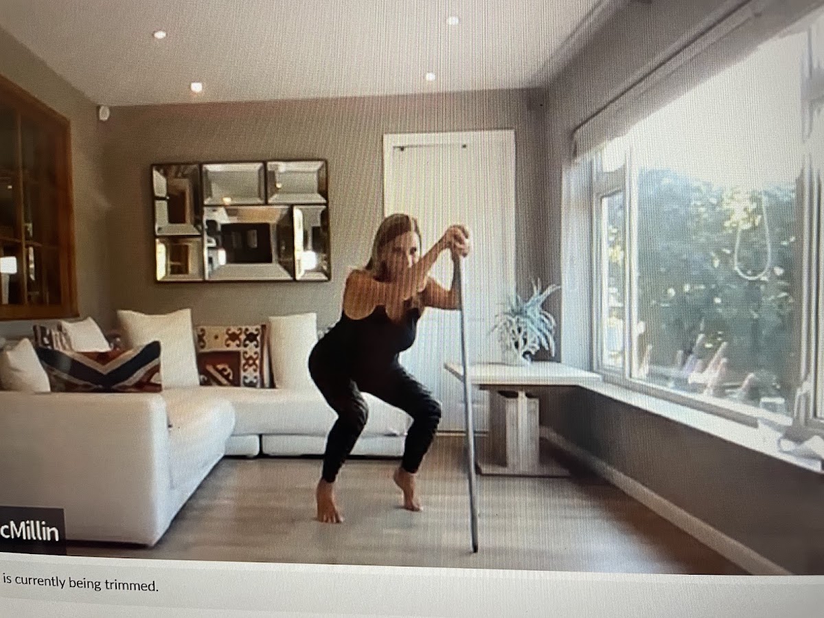 Antonella Loves Pilates - Photo 3