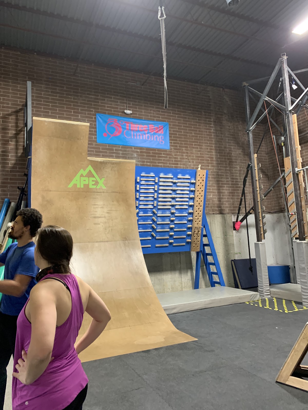 Apex Climbing Gym - Photo 3