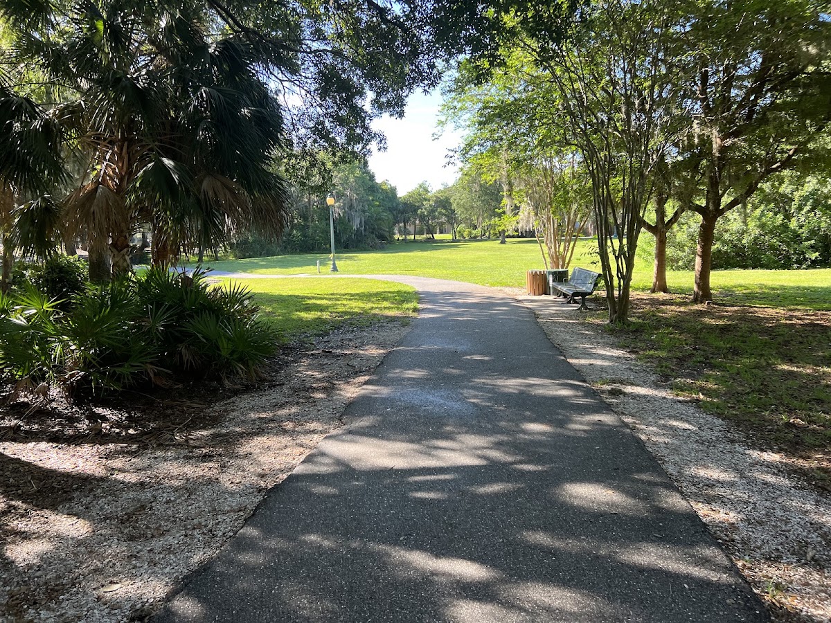 Arlington Park Sarasota - Photo 3