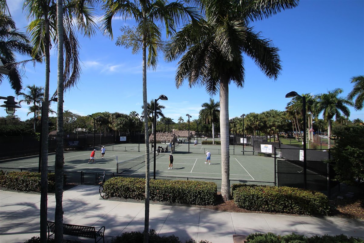 Arthur L. Allen Tennis Center - Photo 2