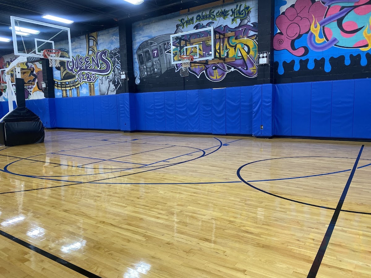 Artistic Stitch Sports Complex - Photo 2