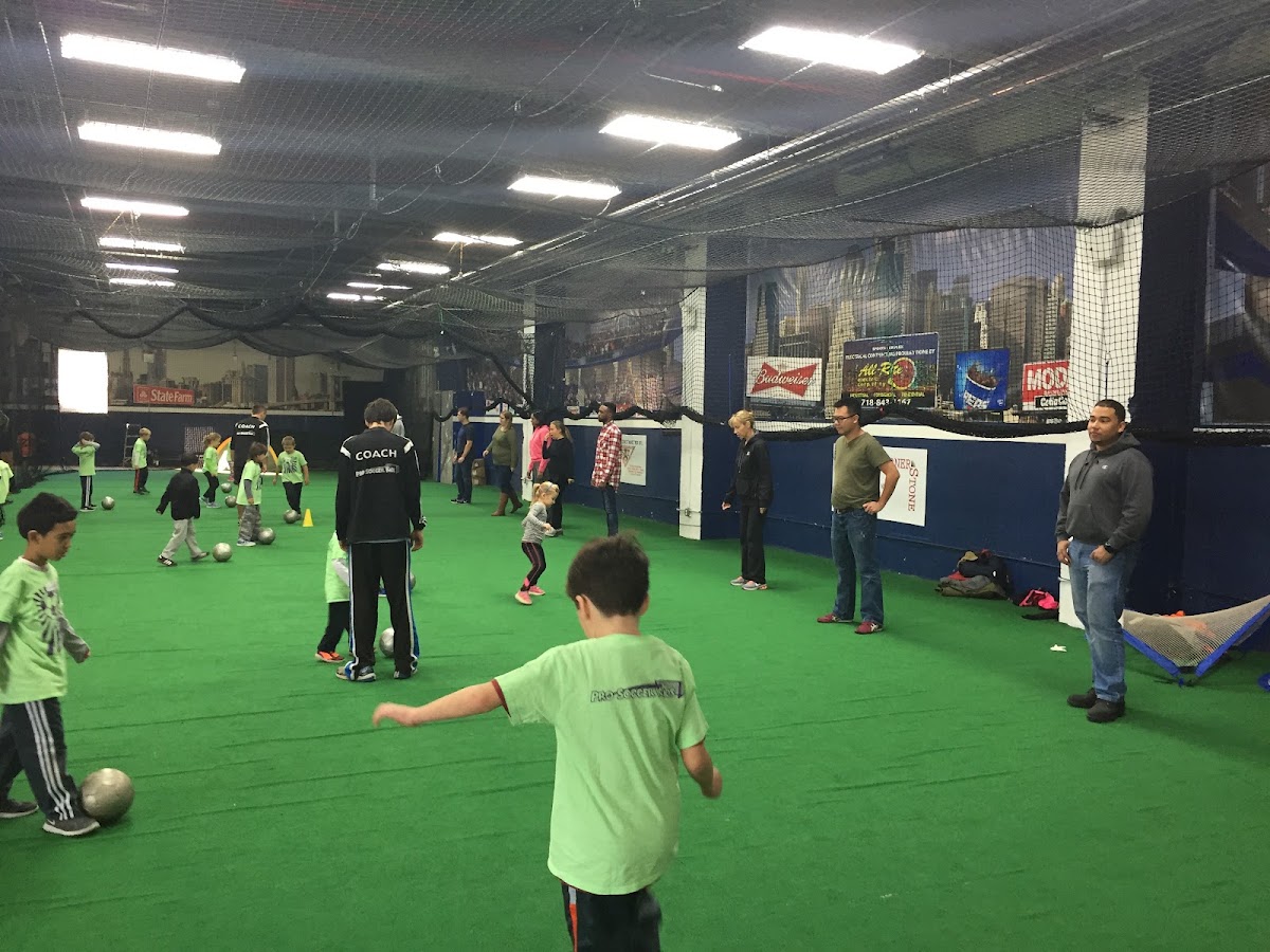 Artistic Stitch Sports Complex - Photo 3