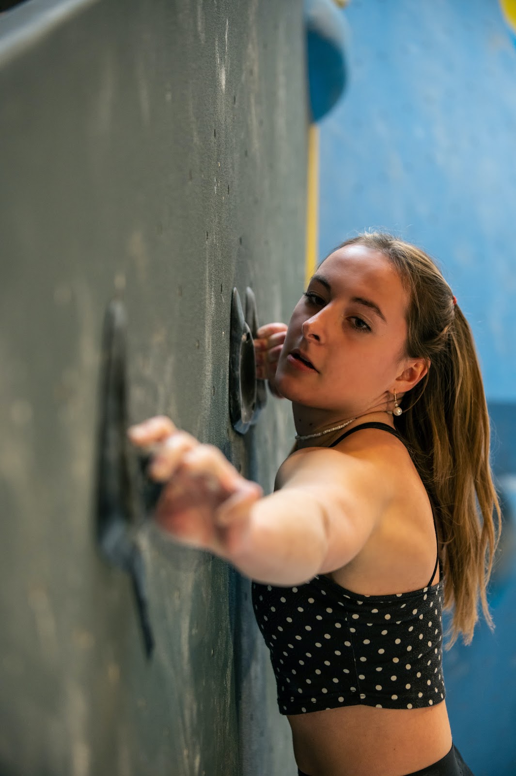 Aspect Climbing - Photo 2