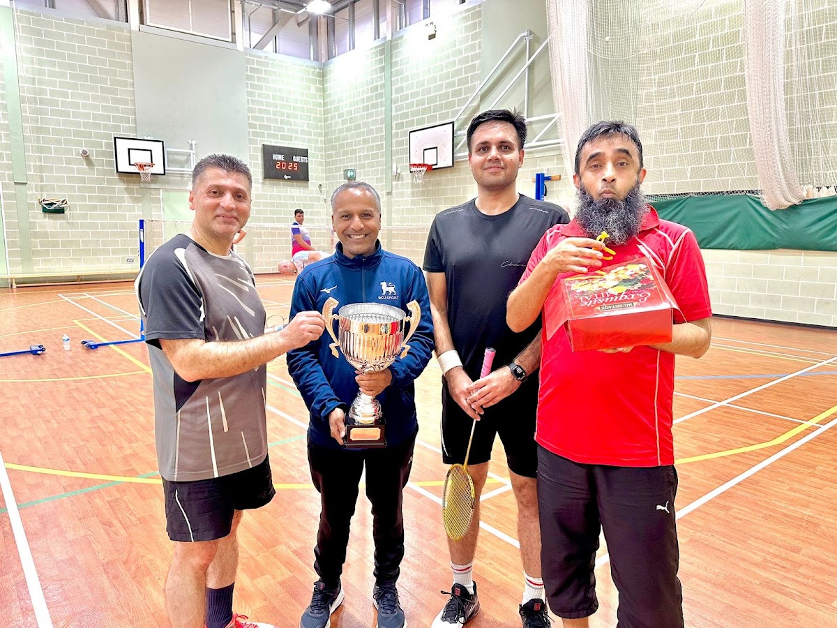 Aston villa badminton club - Photo 3