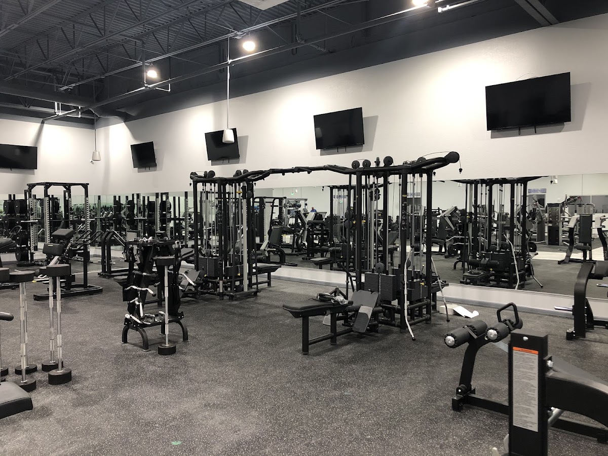 Athletica Health & Fitness - Photo 1