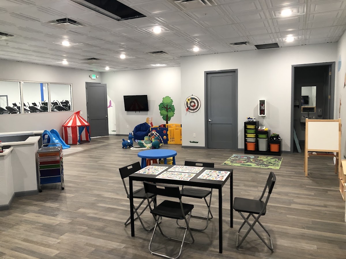 Athletica Health & Fitness - Photo 3