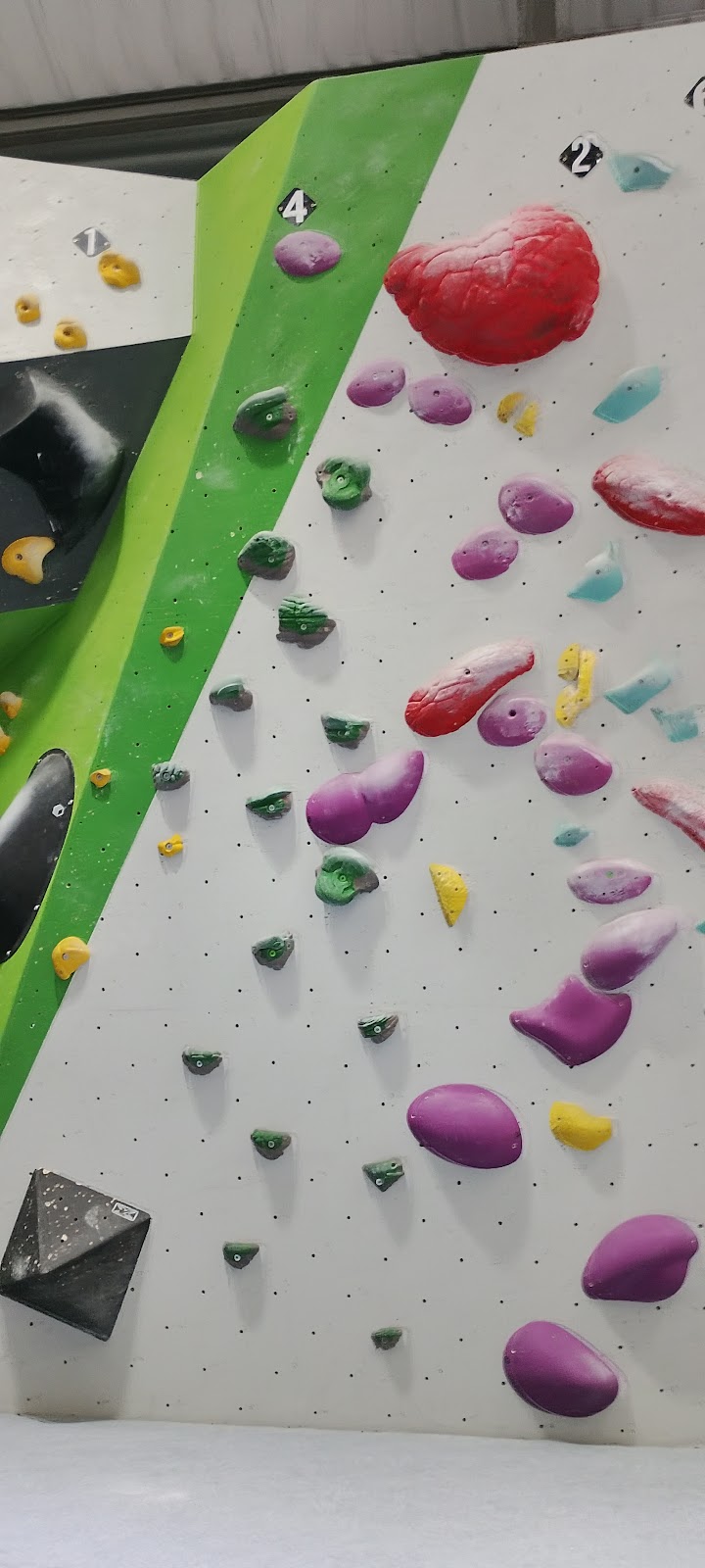 Avid Indoor Climbing - Photo 3
