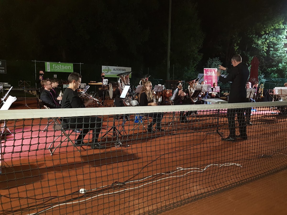 Azua Tennisvereniging - Photo 3