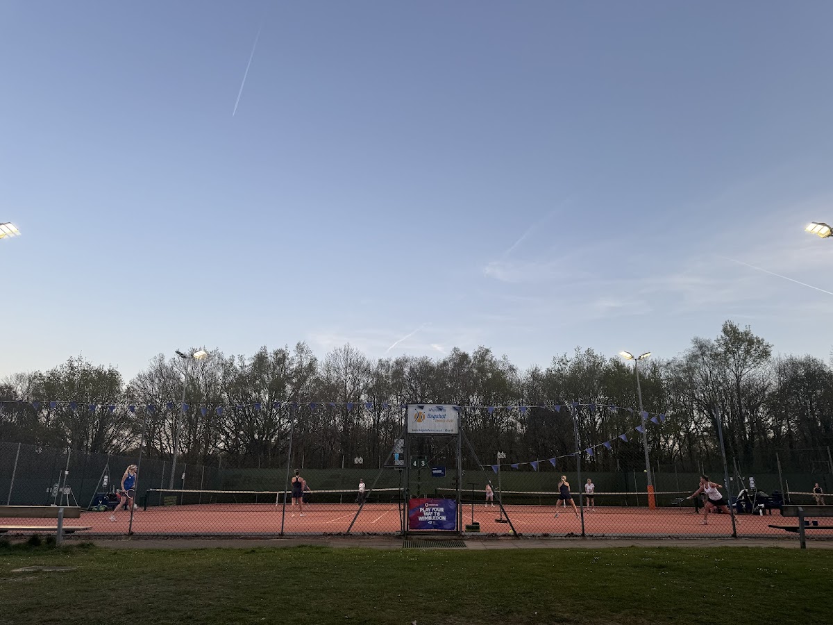 Bagshot Tennis Club - Photo 1