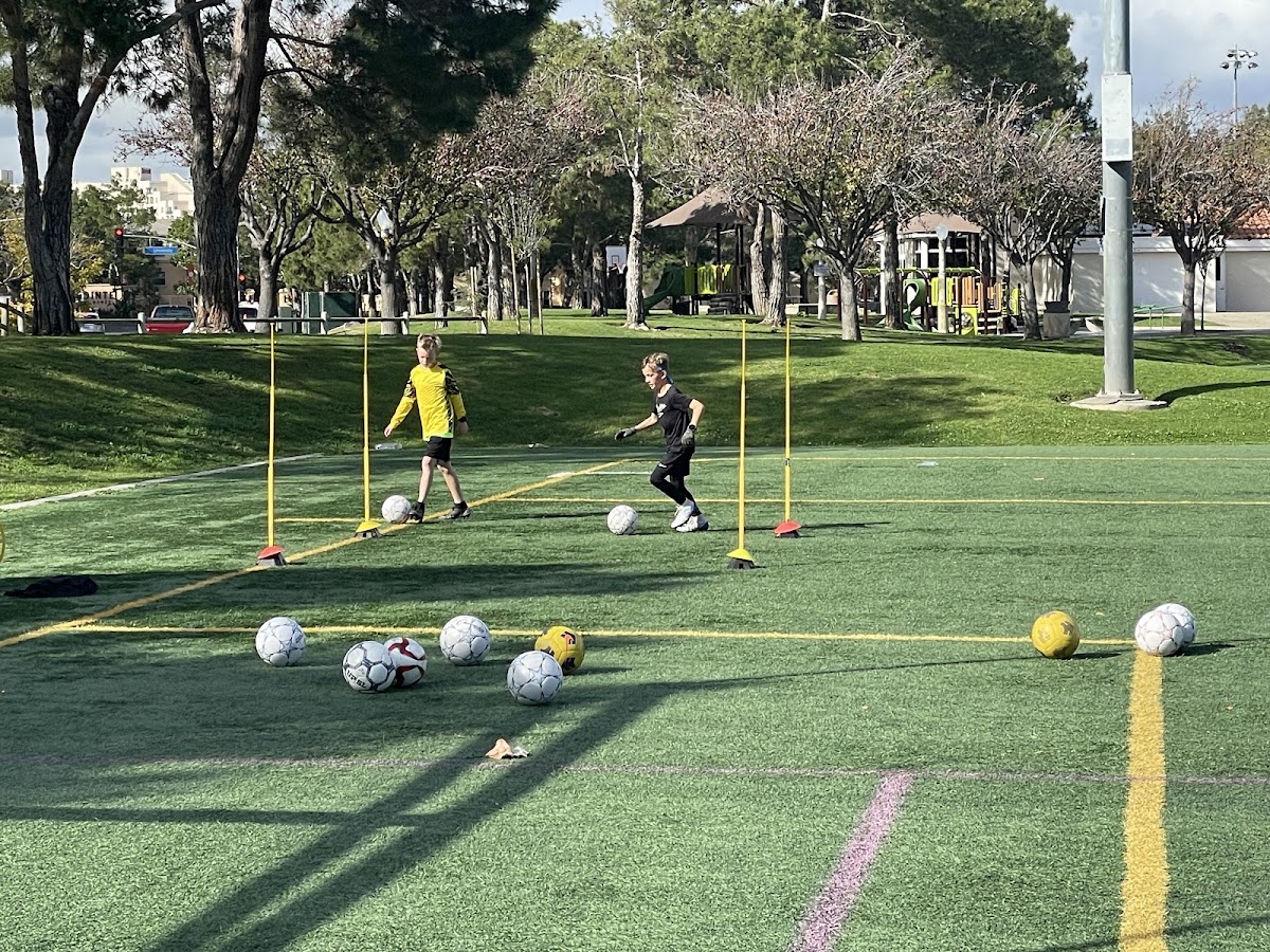Baller Soccer - Photo 2