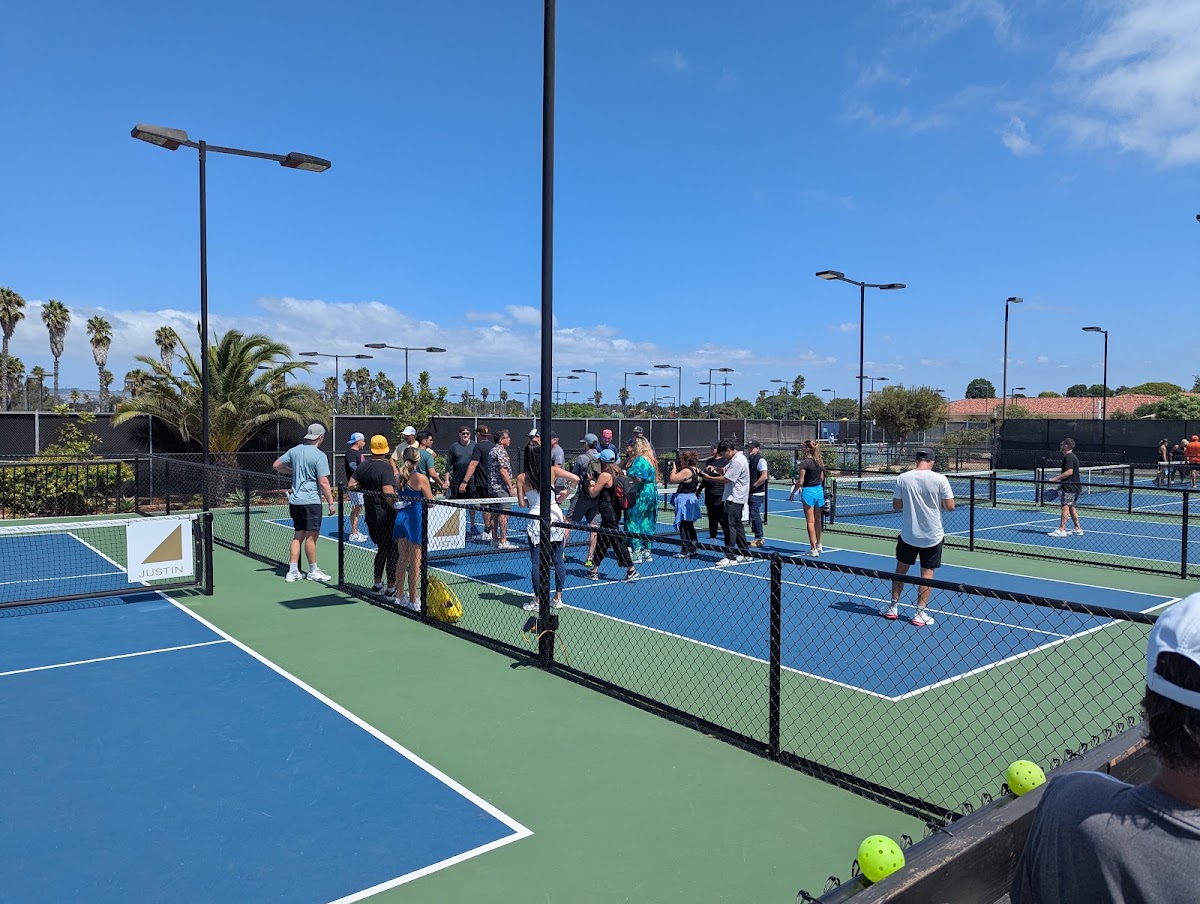 Barnes Tennis Center - Photo 3
