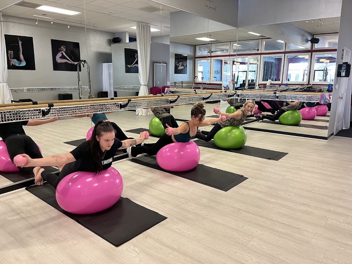 Barre Fusion Pilates Studio - Photo 2