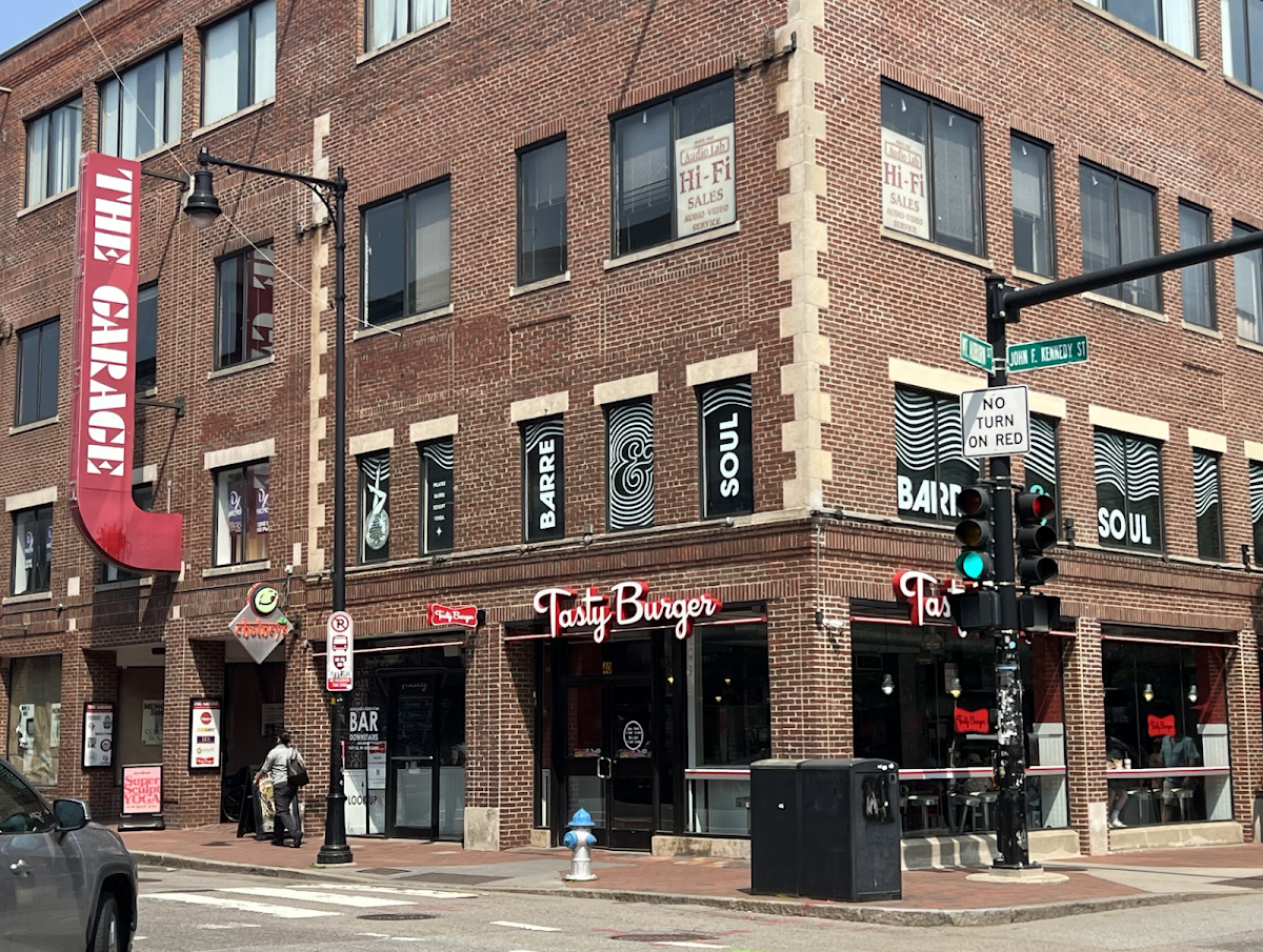 Barre & Soul – Harvard Square - Photo 1