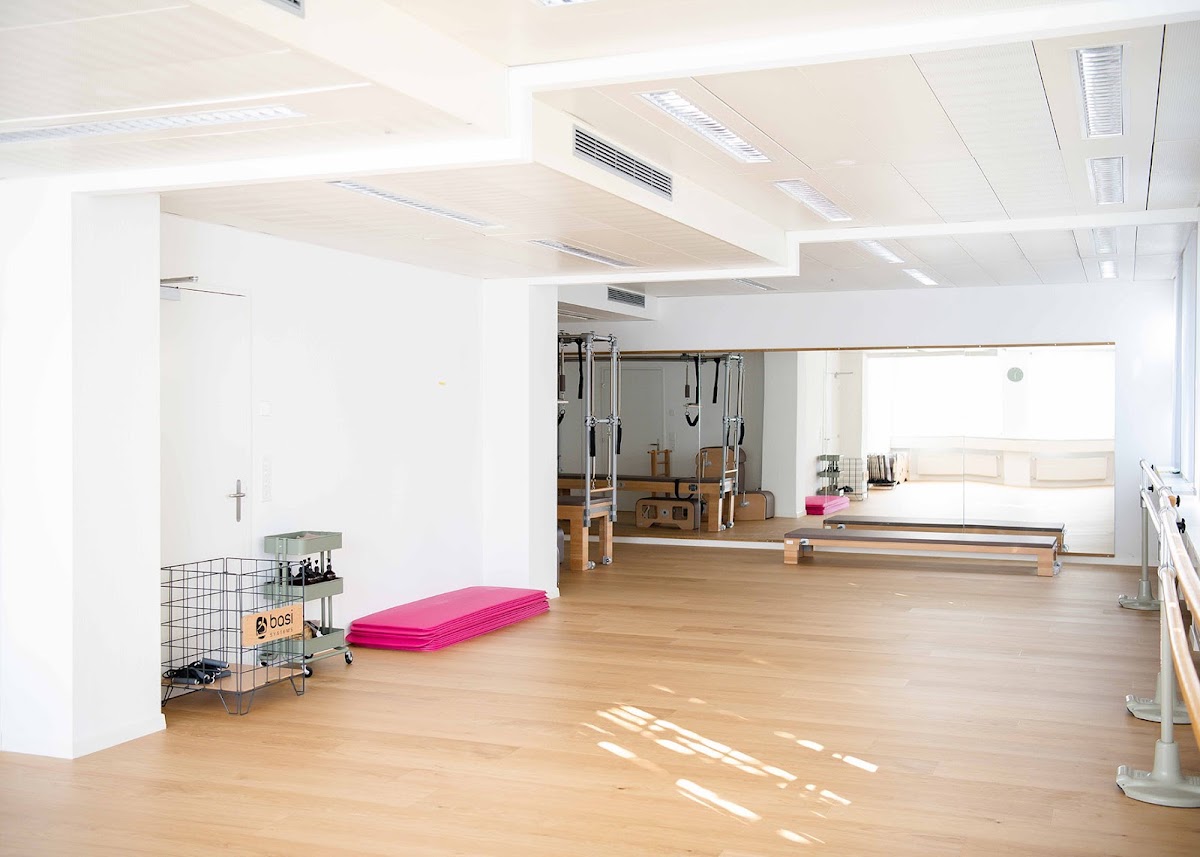 BASI Pilates Studio Zurich — Freigutstrasse - Photo 2