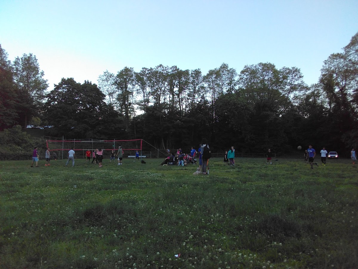 Battle Hill Park - Photo 3