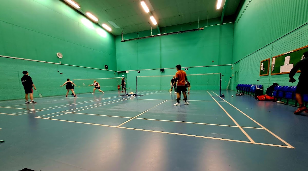 Beeston Valley Badminton Club - Photo 2