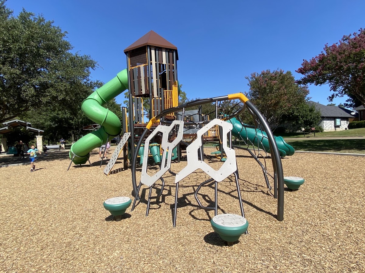 Bicentennial Park - Photo 1