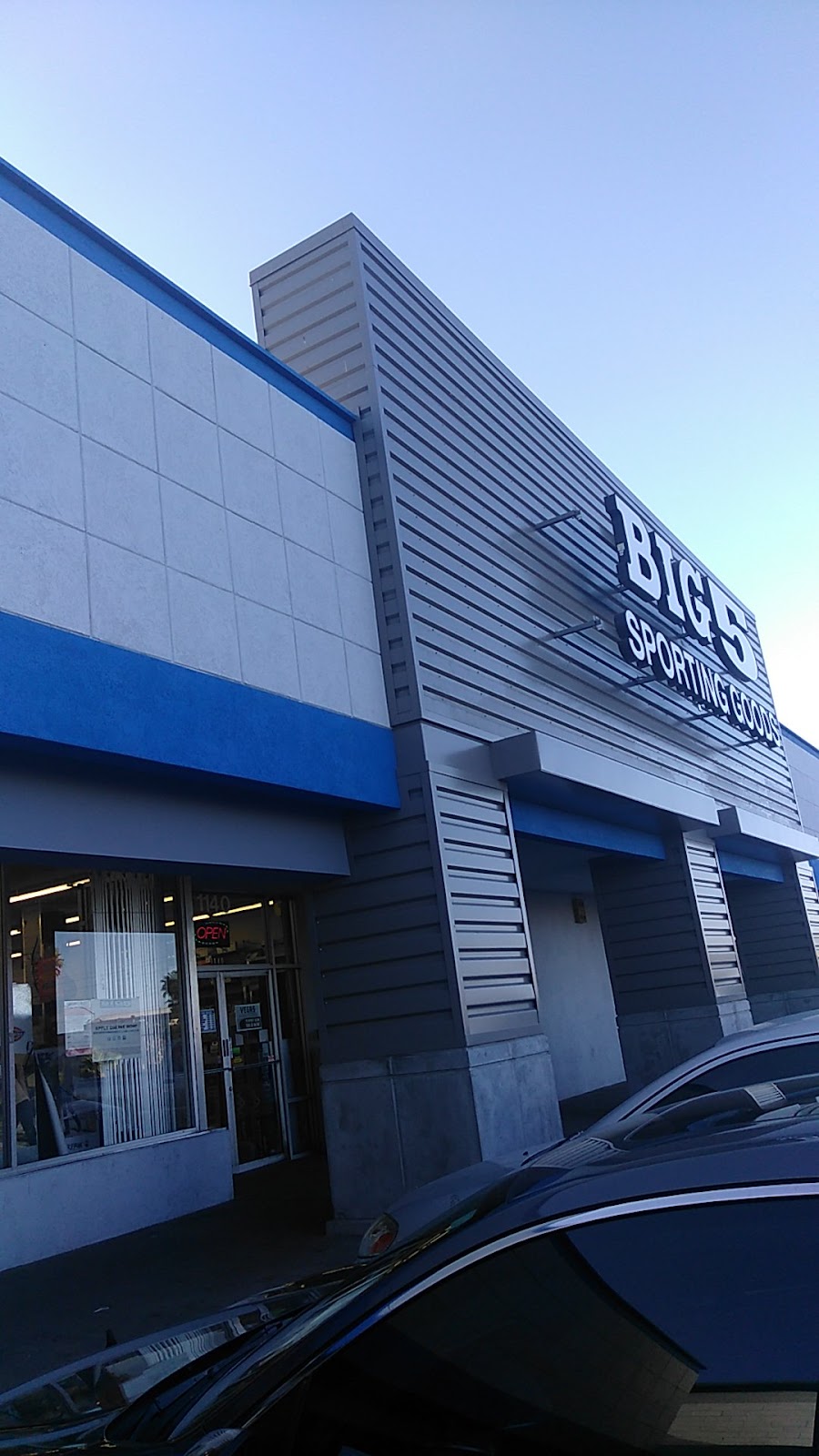 Big 5 Sporting Goods - Photo 1
