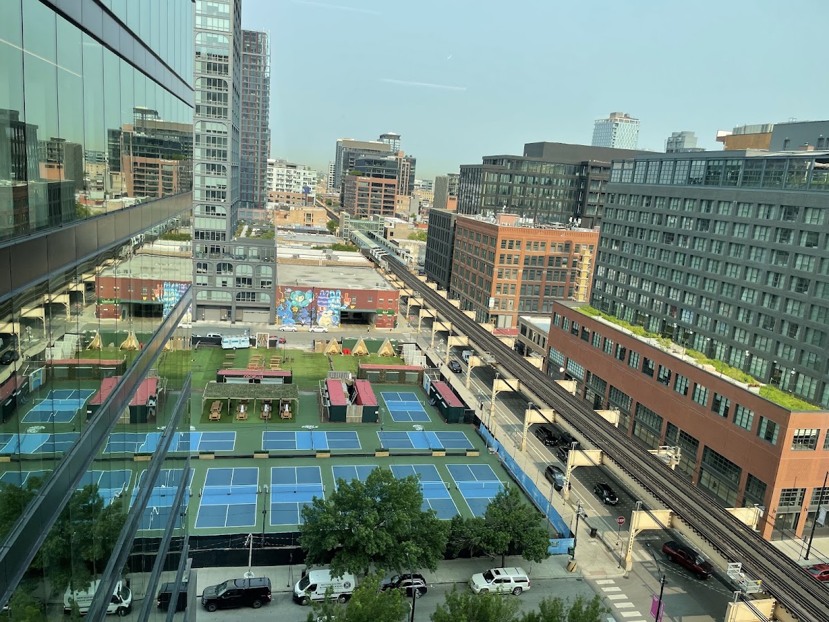 Big City Pickle - Fulton Market - Photo 3