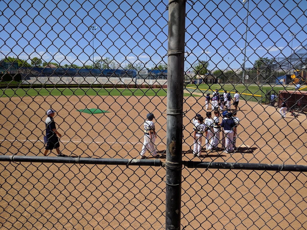 Big League Dreams Cathedral City - Photo 3