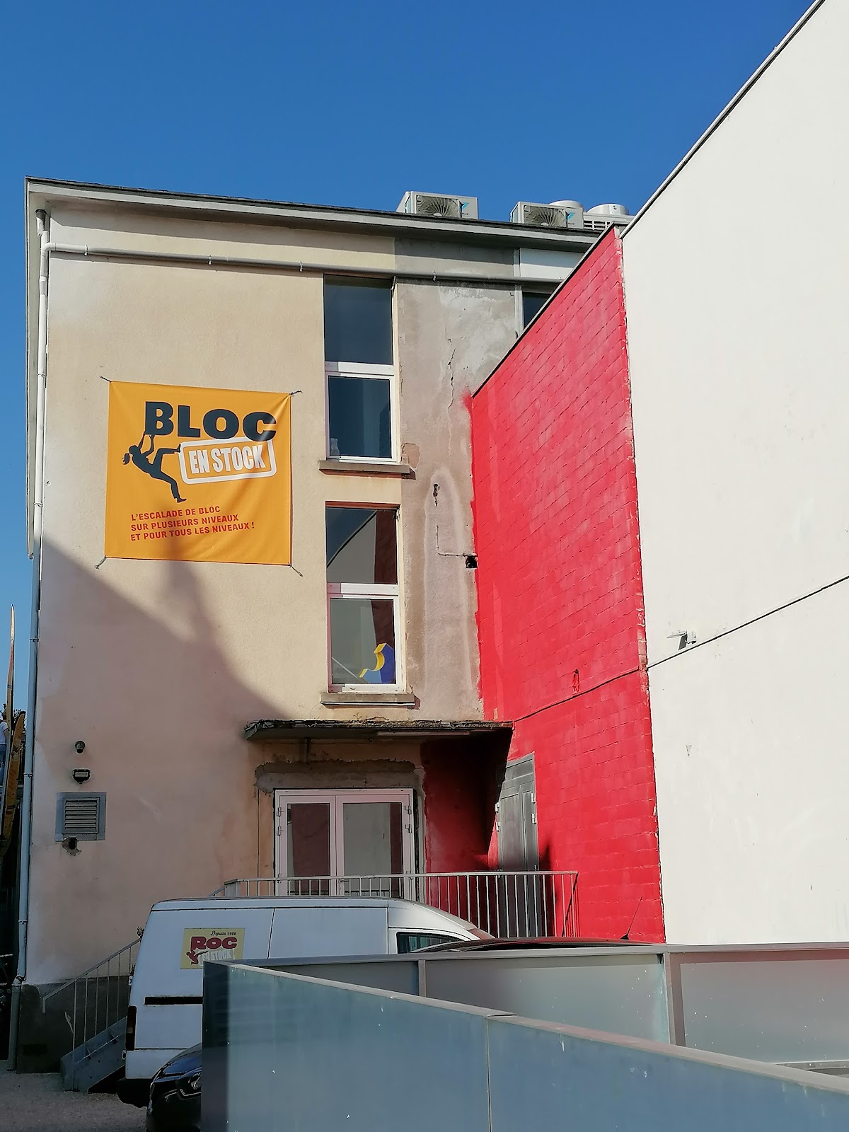 Bloc en Stock - Photo 1
