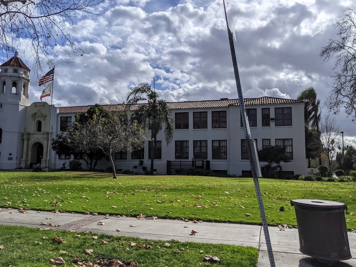 Bobby Bonds Park Cesar Chavez Center - Photo 3