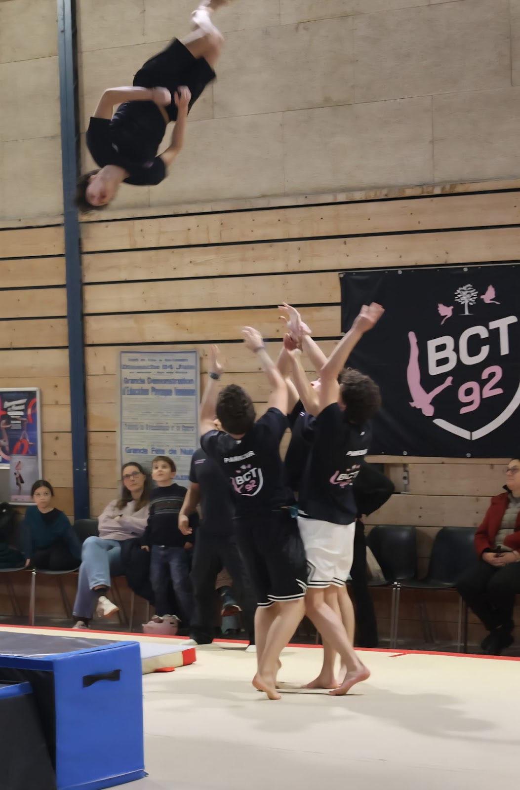 Bois Colombes Trampoline 92 - Photo 3