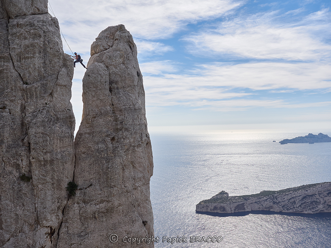 Bonnegrimpe avec Papick BRACCO Moniteur Escalade dans les Calanques - Photo 2