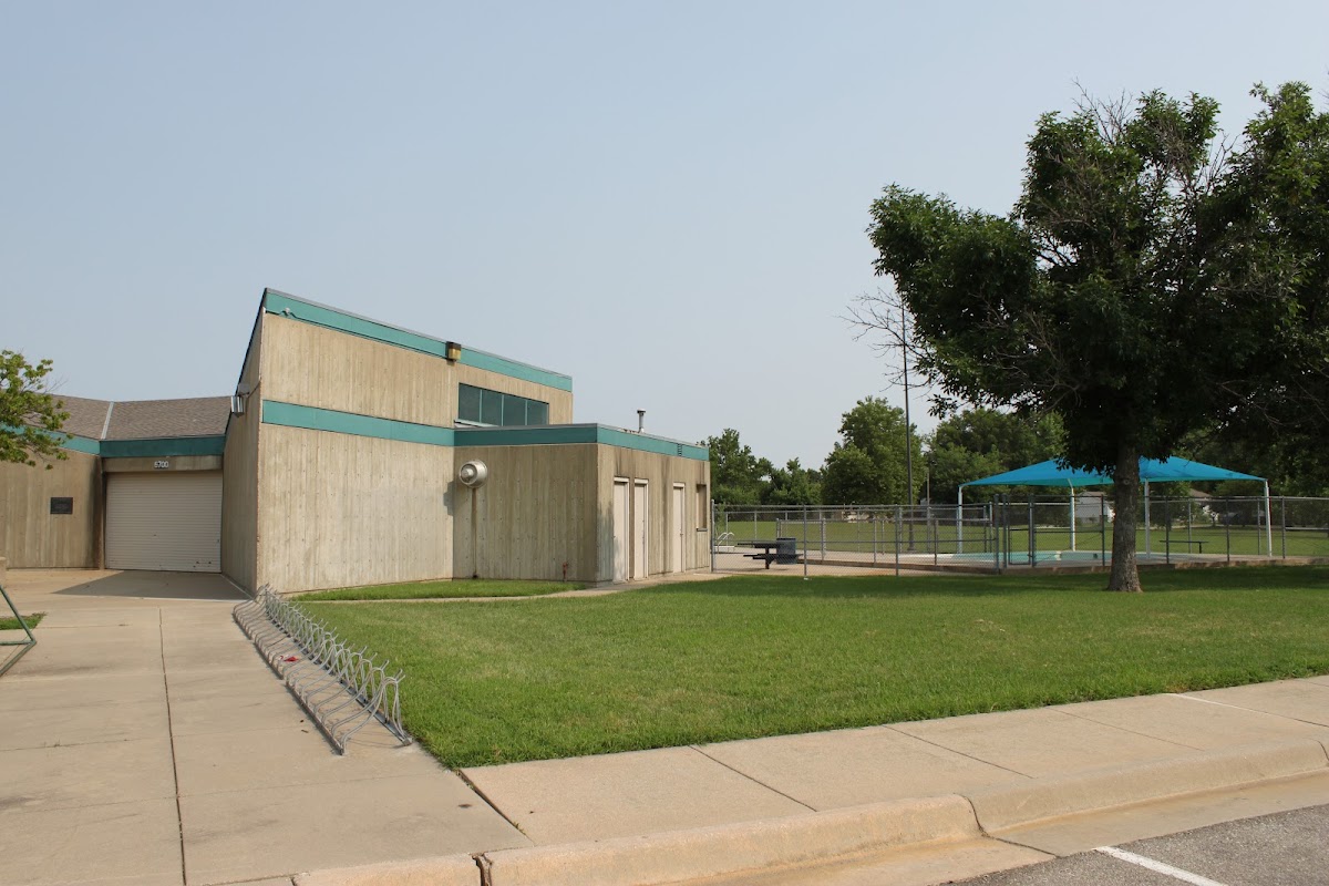 Boston Recreation Center - Photo 2
