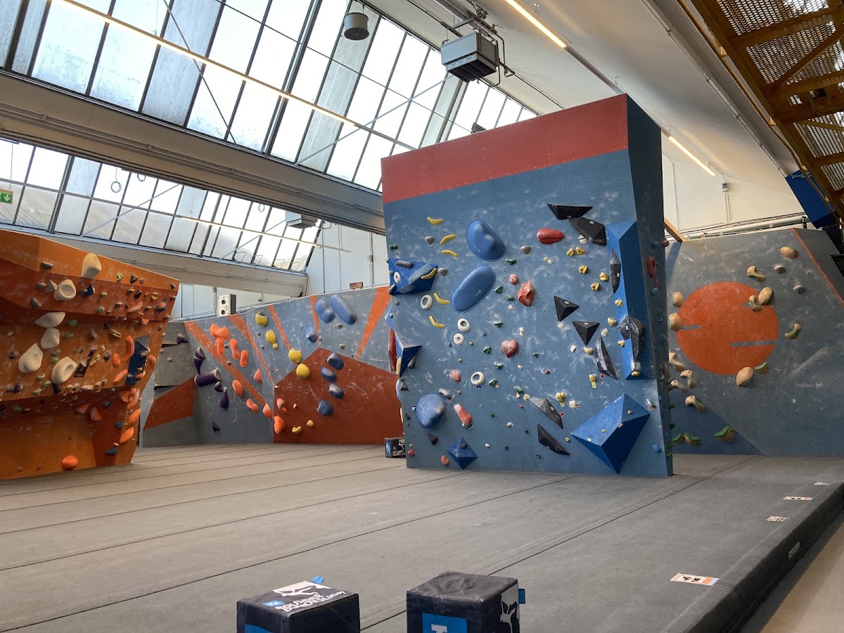 Boulderplanet | Boulder- Trainingsanlage & Bistro-Café - Photo 2