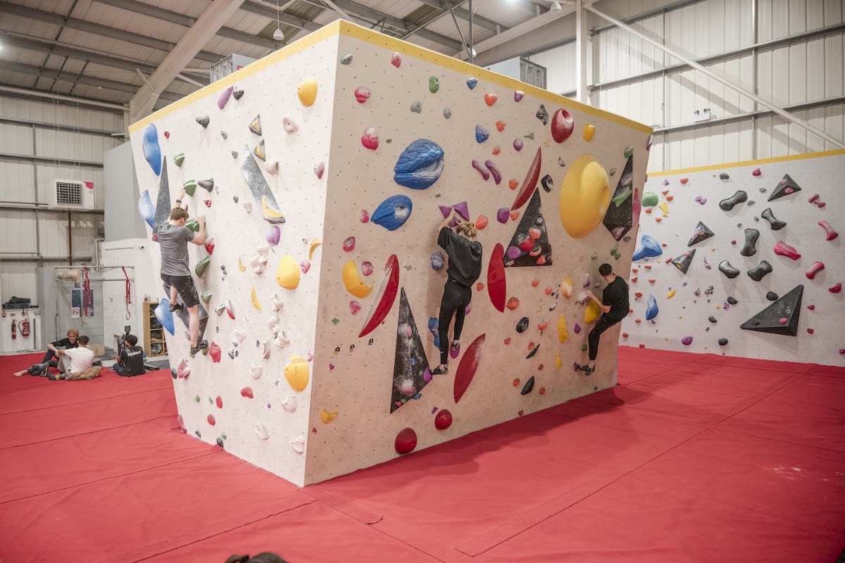 Boulders Cheltenham - Photo 1