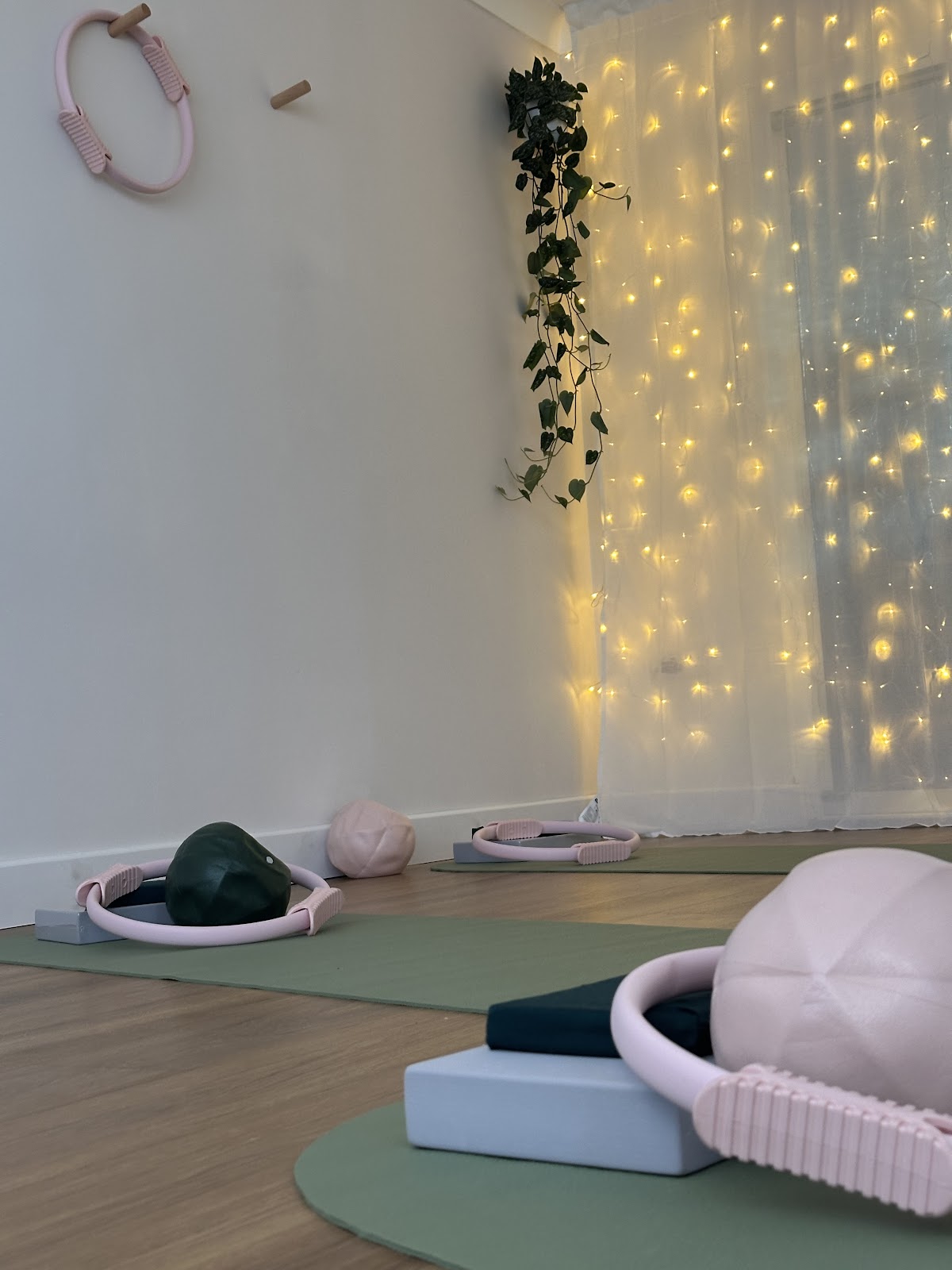 Bournemouth Pilates - Photo 3
