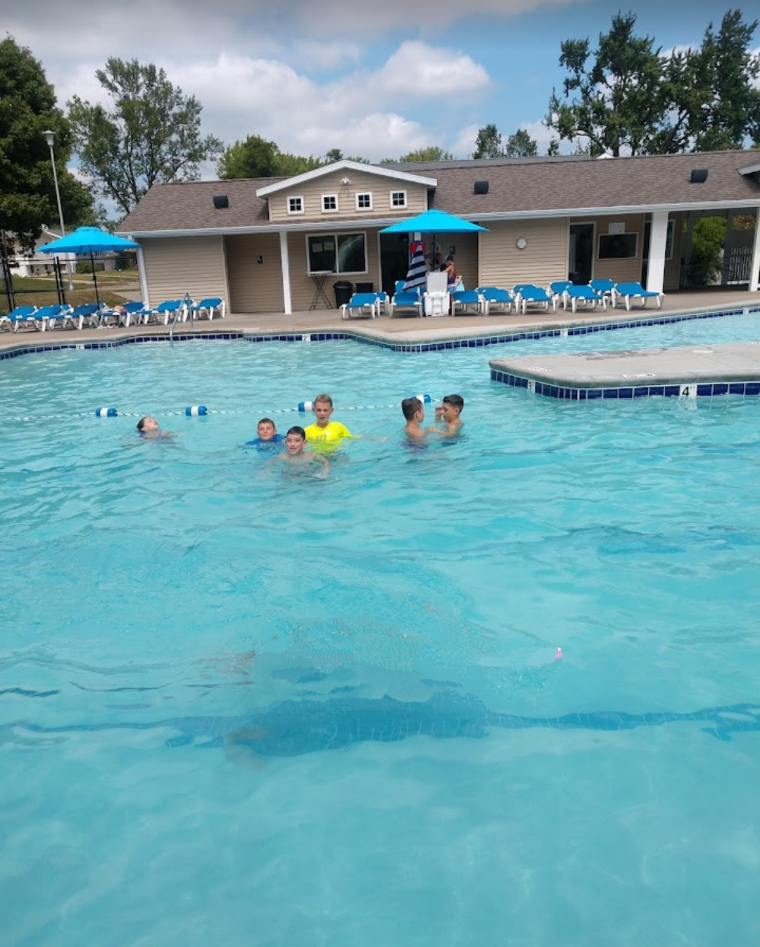 Bowman Woods Swim and Racquet Club - Photo 1