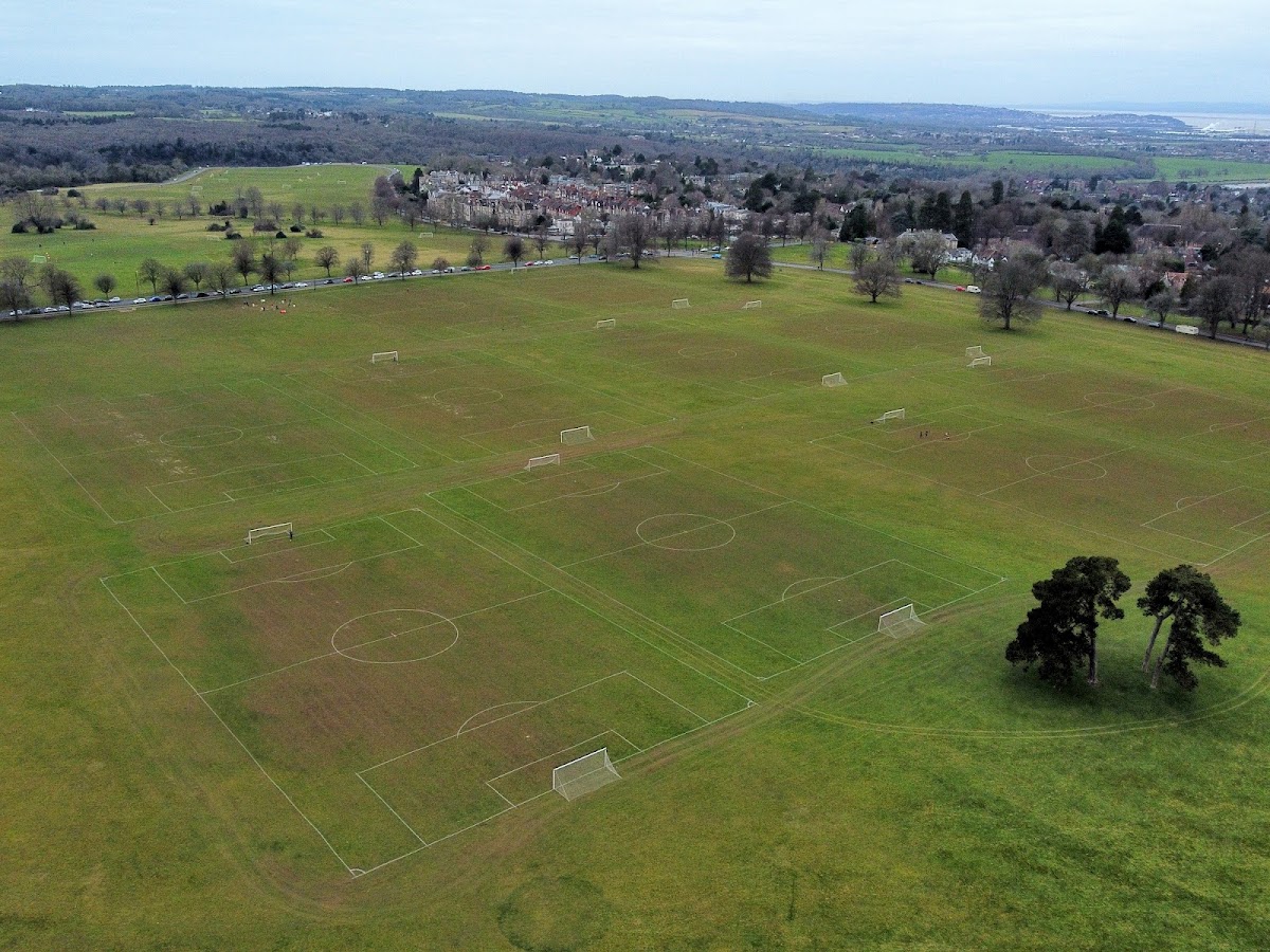Bristol Downs Association Football League - Photo 2