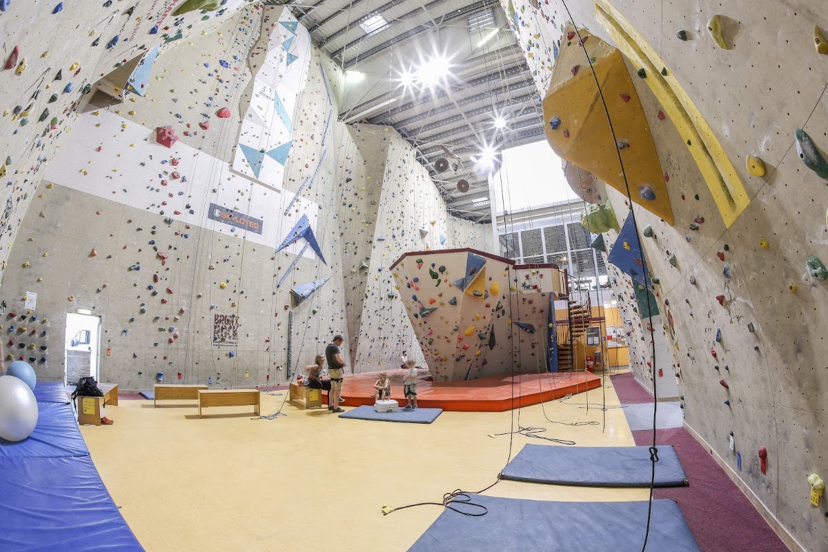 BRONX ROCK Kletterhalle GmbH
