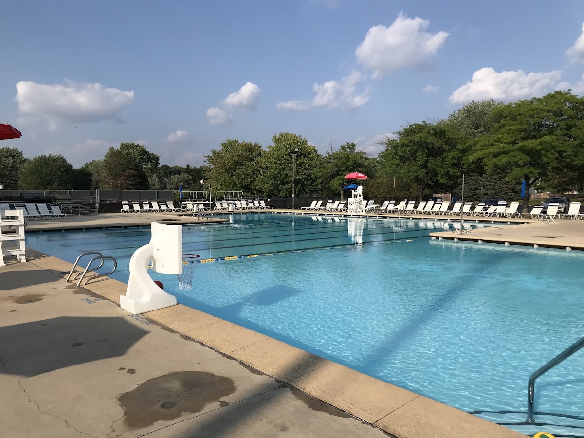 Brookdale Racquet Club & Pool - Photo 2