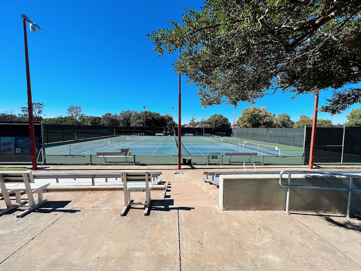 Burgess-Rushing Tennis Center - Photo 1