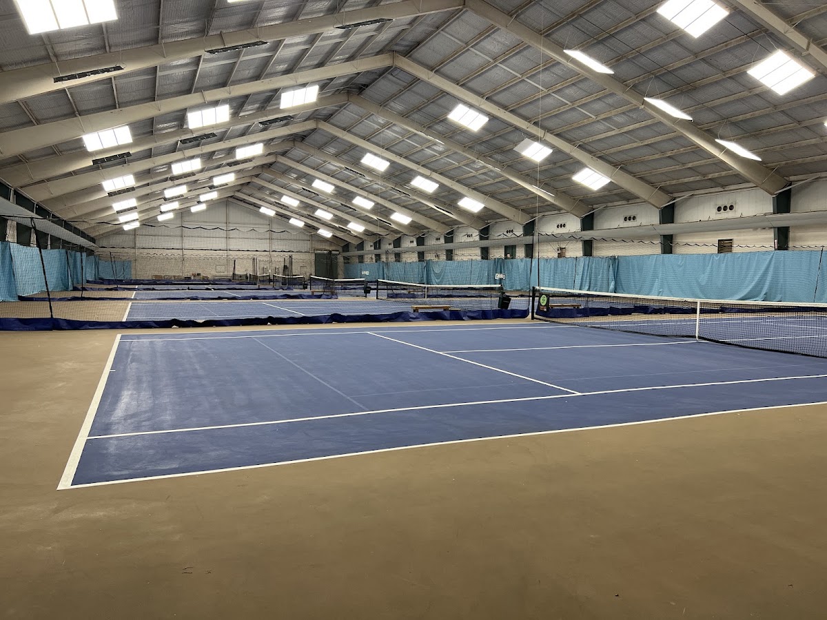 Burns Park Tennis Center - Photo 3