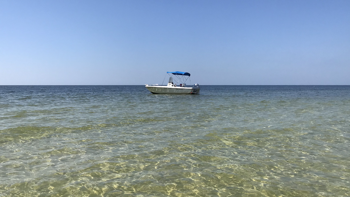 Caloosa River Boat Rental - Photo 1